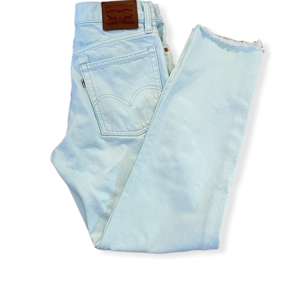 Levi’s Strauss & Co 5 in the Fly Raw Hem Jeans Size 27